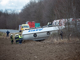 Karambol a 61-es főúton, Nagykanizsa határában, fotó: Gergely Szilárd