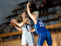 93-71-re nyertek a Vadmacskák, fotó: Gergely Szilárd