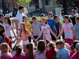 Néptánc flashmob az Erzsébet téren, fotó: Gergely Szilárd