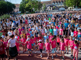 Néptánc flashmob az Erzsébet téren, fotó: Gergely Szilárd