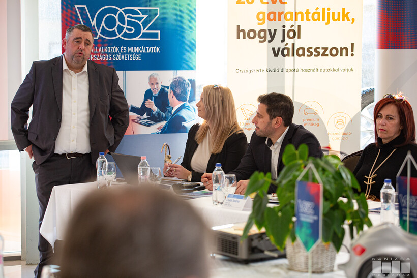 vosz