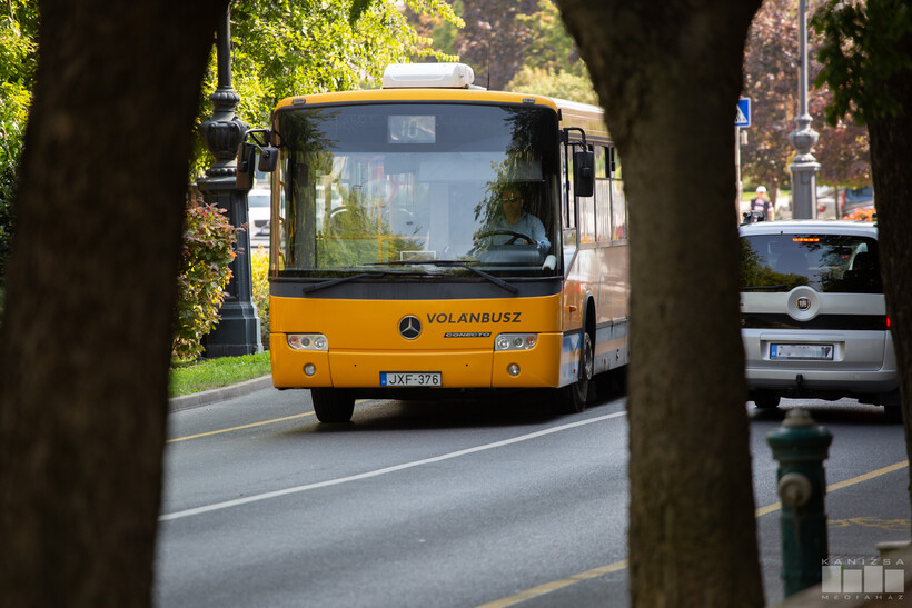 buszközlekedés