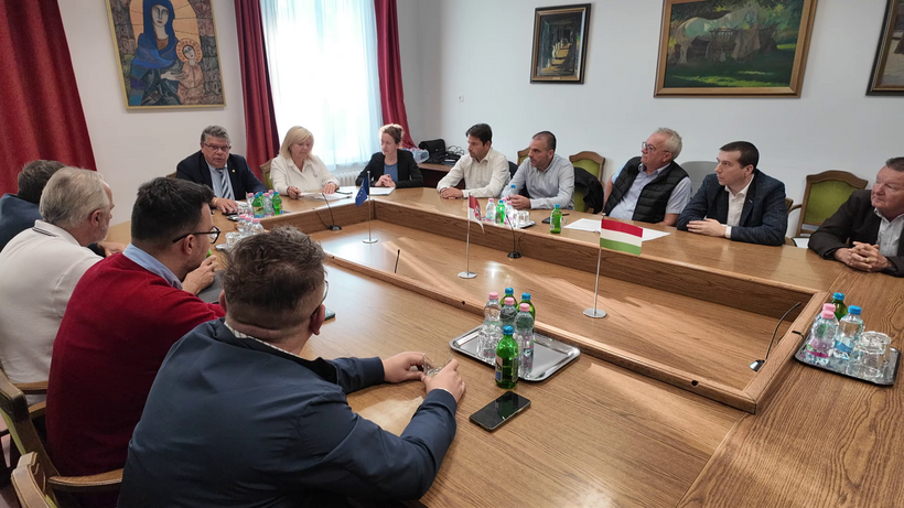 soron kívüli közgyűlés