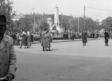 „Ma szikra, holnap láng, majd tűzerdő…”