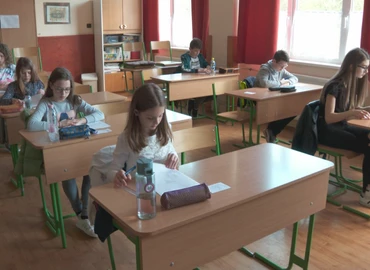 Megyei szövegértő versenyt rendeztek a Kőrösi-iskolában