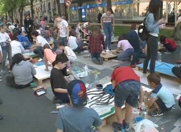 Raklapfestés, filmbemutató és VR-játékok a P-napon