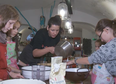 Kétfogásos ebédet készítettek a diákok a Kölyökkonyhában