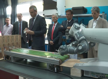 Ipari informatikai labort avattak a PEN-en