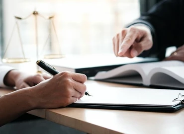 Csökkennek egyes közjegyzői díjak