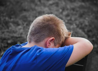 Negatív gyermekkori élmények hatására alakulhatnak ki a szenvedélybetegségek