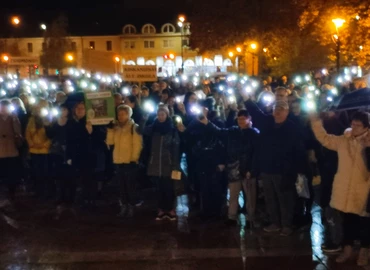 Nálatok lesznek tanárok? Eltűnnek a pedagógusok 8-10 év múlva?