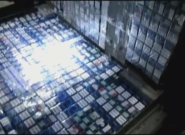 11 milliós fogás - Lefoglalták a pénzügyőrök a rejtekhelyen szállított cigarettát