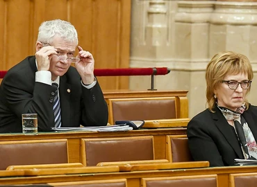 Legfőbb ügyészt és alkotmánybírót választ a Ház jövő héten