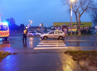 Kiskanizsán a zebrán ütöttek el egy gyalogost 