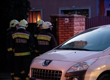 Egy középkorú pár és kétéves gyermekük halt meg a nagykanizsai családi házban