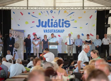 júliális