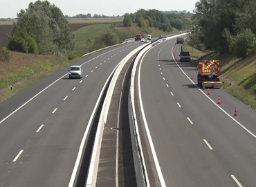 m7