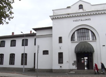 vasút