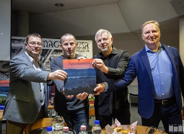 Halis István Városi Könyvtár