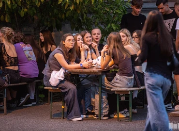 Tanévnyitó buli