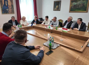 soron kívüli közgyűlés