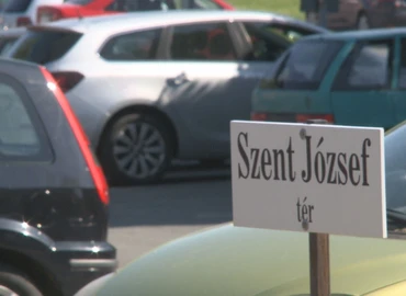 Lezárták a Szent József téri és Pannon Egyetem Nagykanizsai Kampusz előtti parkolót