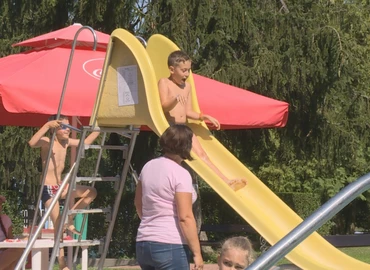 Strandolással telt a kiskanizsai iskolások Erzsébet-táborának utolsó napja