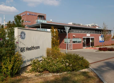 3,3 milliárd forintból fejleszti központjait Magyarországon a GE