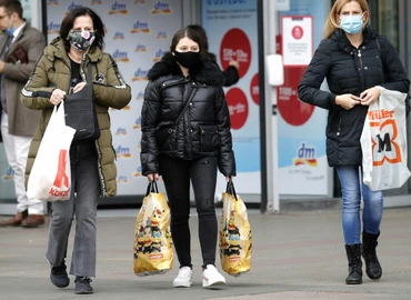 Horvátországban enyhítettek néhány korlátozáson