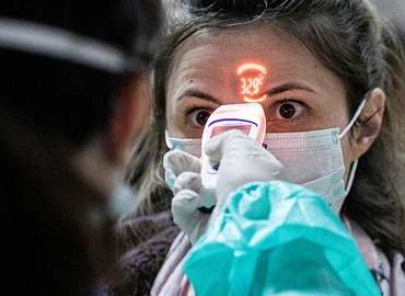 Koronavírus - Meghalt 54 beteg, 1124-gyel nőtt a fertőzöttek száma Magyarországon