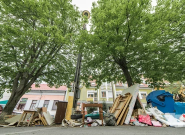 Véget akar vetni a guberálásnak Kaposvár, átalakítja a lomtalanítást