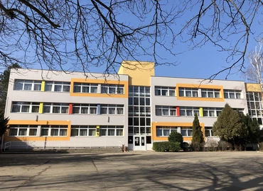 A Hevesi-iskola felső tagozatán tantermen kívüli digitális munkarendet rendeltek el