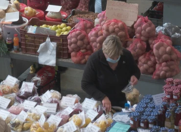 Hiányzik a benti árusoknak is a bolhapiac