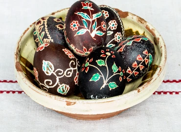 Április hónap műtárgya: hímes tojások