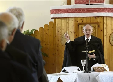 Karácsonykor Isten mindennél közelebb jön