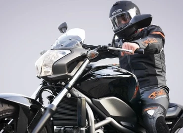 A motorosok biztonsága érdekében megújították a képzési és vizsgakövetelményeket
