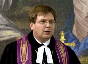 Húsvét - Fabiny Tamás: a feltámadt Jézus úton van a világ felé