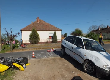 Közlekedési balesetben meghalt egy motoros Zalakomárban