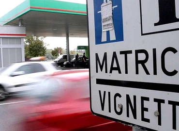Vasárnap hajnalban szünetel az e-matrica és az e-útdíj értékesítése