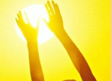 Meteorológiai szolgálat: meleg idővel kezdődik a csillagászati nyár