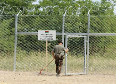 Illegális bevándorlás - Bakondi: határőrizet nélkül nincs belbiztonság Európában