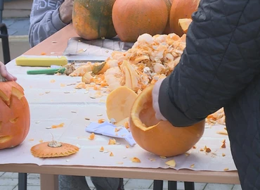 Tökfaragással mulatták az időt az Árvácska Otthon lakói 