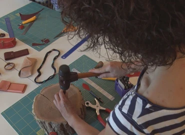 Bőrműves kurzus indult a Voke Kodály Zoltán Művelődési Házban