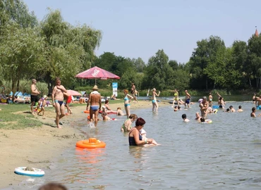 Jöhet a strandidő, megfelelő a természetes fürdővizek vízminősége Zalában