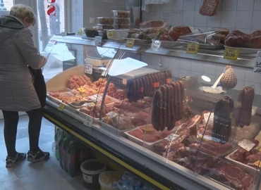 Nehézségeket okozhat a húsboltoknak a hatósági ár megmaradása