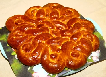 Nyúlpörkölt és karikakalács húsvétra