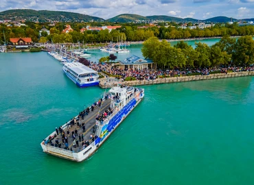 Őszi menetrenddel folytatódik a balatoni hajózási szezon 