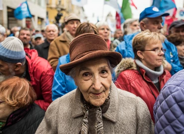 57 évesen mennének nyugdíjba a magyar munkavállalók 