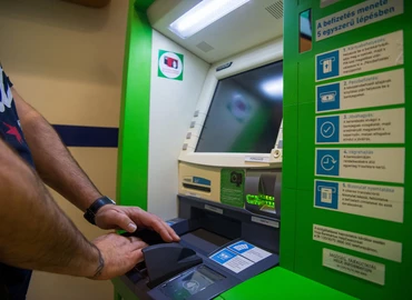 Pénzszállító fosztogatta a bankjegyautomatákat Zalában