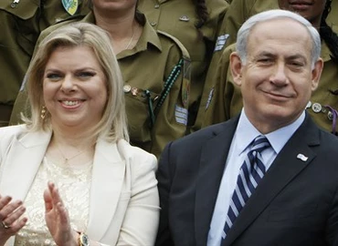 Tizenkét év elteltével kiköltözött Netanjahu volt izraeli miniszterelnök a kormányfői rezidenciáról